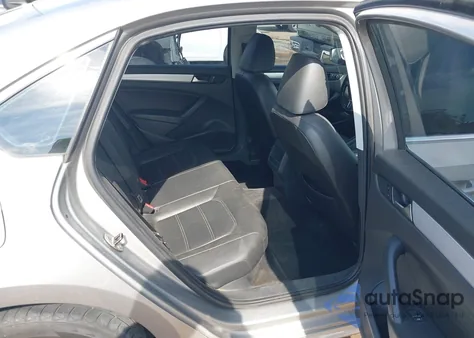 2012 Volkswagen Passat 2.5L Se from USA, damaged, VIN 1VWBH7A38CC106344